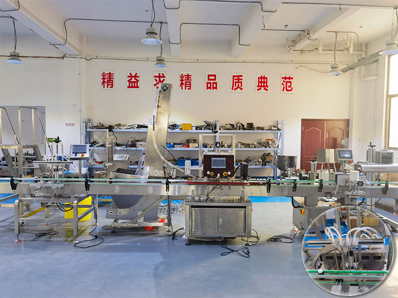 全自動灌裝機生產(chǎn)線兼容多種容器(圖1)